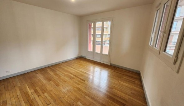 Logement �tudiant T4 &agrave; Grenoble (38000)