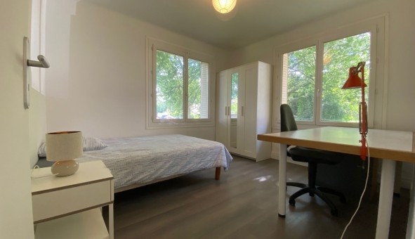 Logement �tudiant T4 &agrave; Grenoble (38000)