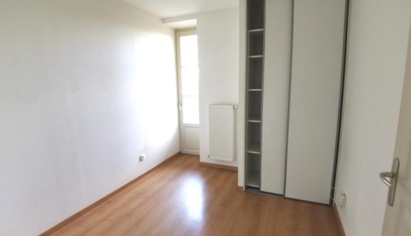 Logement tudiant T4 à Grigny (69520)
