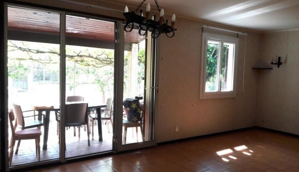 Logement tudiant T4 à Istres (13800)