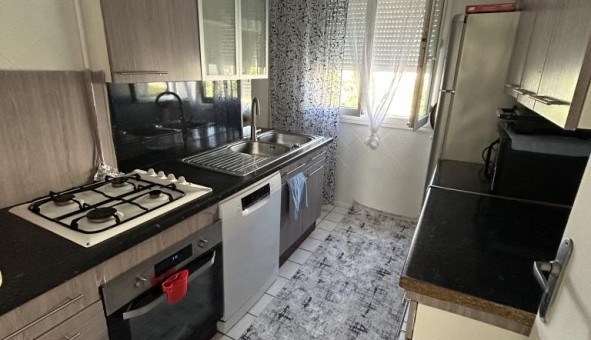 Logement tudiant T4 à Jonage (69330)