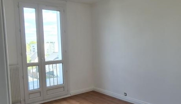 Logement tudiant T4 à Jou ls Tours (37300)