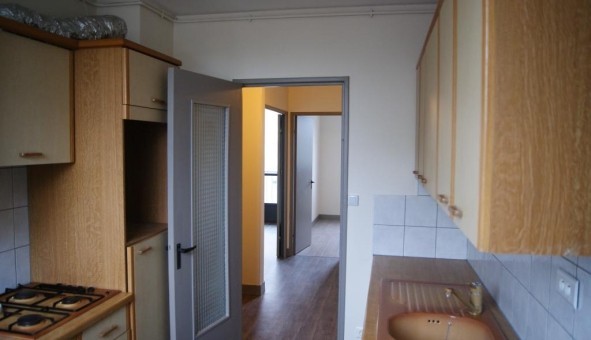Logement tudiant T4 à Jou ls Tours (37300)
