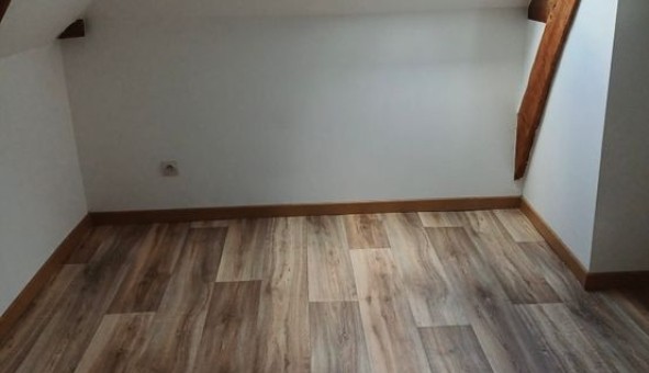 Logement �tudiant T4 &agrave; La Boissi�re sur �vre (49110)