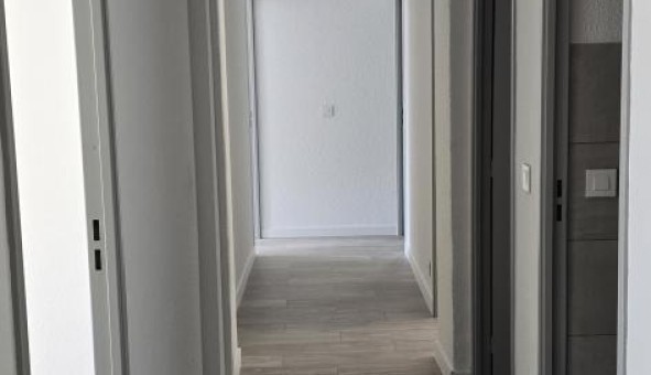 Logement �tudiant T4 &agrave; La Br�ole (04340)