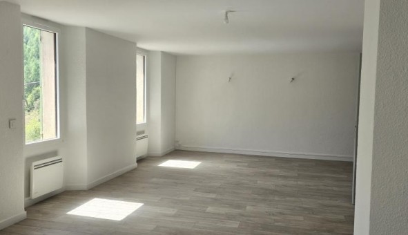 Logement �tudiant T4 &agrave; La Br�ole (04340)