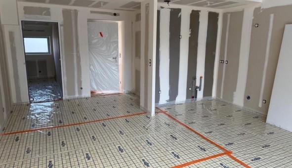 Logement tudiant T4 à La Chapelle Saint Aubert (35140)