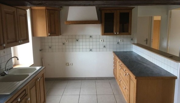 Logement �tudiant T4 &agrave; La Chapelle du Noyer (28200)