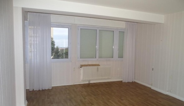 Logement �tudiant T4 &agrave; La Charm�e (71100)