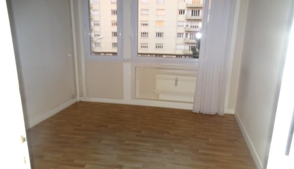 Logement �tudiant T4 &agrave; La Charm�e (71100)