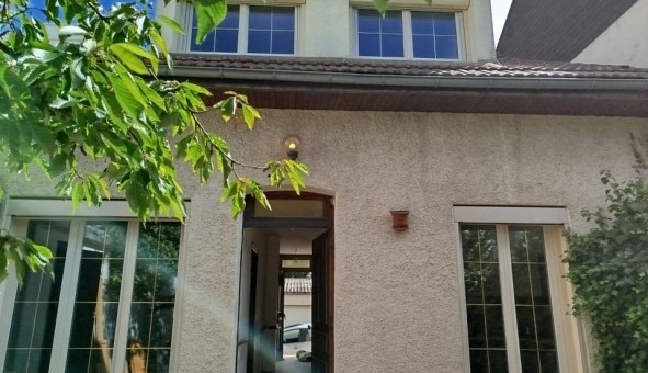 Logement �tudiant T4 &agrave; La Charm�e (71100)