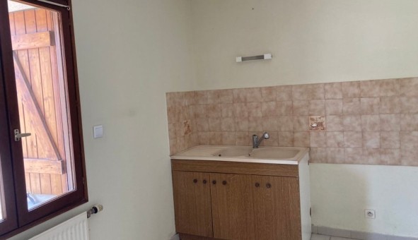Logement �tudiant T4 &agrave; La Charm�e (71100)