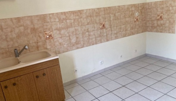 Logement �tudiant T4 &agrave; La Charm�e (71100)