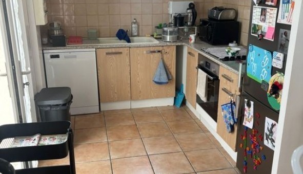 Logement �tudiant T4 &agrave; La Fare les Oliviers (13580)