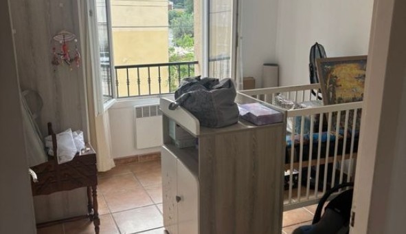 Logement �tudiant T4 &agrave; La Fare les Oliviers (13580)