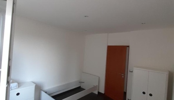 Logement tudiant T4 à La Madeleine (59110)