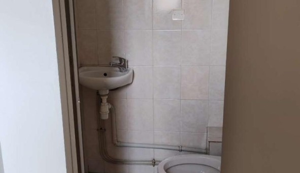 Logement tudiant T4 à Laines aux Bois (10120)