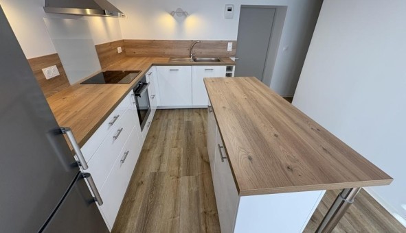 Logement tudiant T4 à Lampaul Ploudalmzeau (29830)