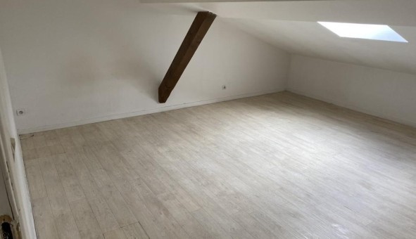 Logement tudiant T4 à Le Chambon Feugerolles (42500)
