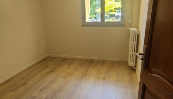 Logement tudiant T4 à Le Pecq (78230)