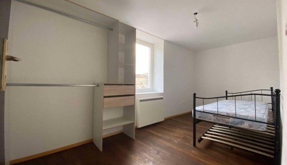 Logement tudiant T4 à Les Ableuvenettes (88270)