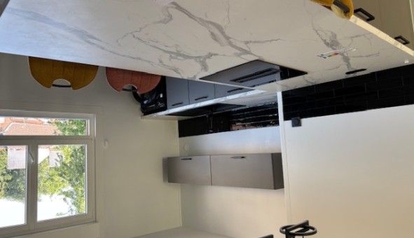 Logement �tudiant T4 &agrave; Les Ayvelles (08000)