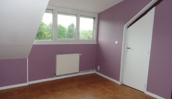 Logement �tudiant T4 &agrave; Les Ayvelles (08000)