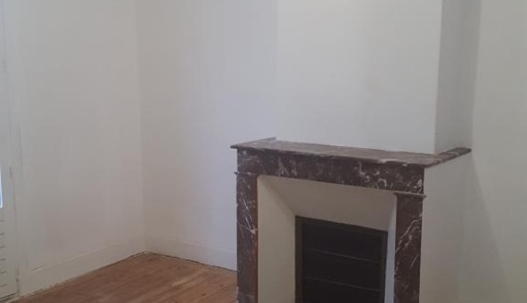 Logement tudiant T4 à Les Barthes (82100)