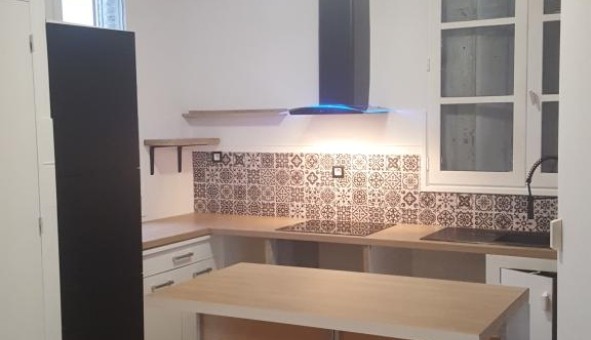 Logement tudiant T4 à Les Barthes (82100)