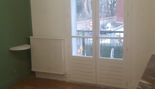Logement tudiant T4 à Les Barthes (82100)