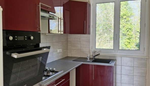 Logement tudiant T4 à Les Bordes Aumont (10800)