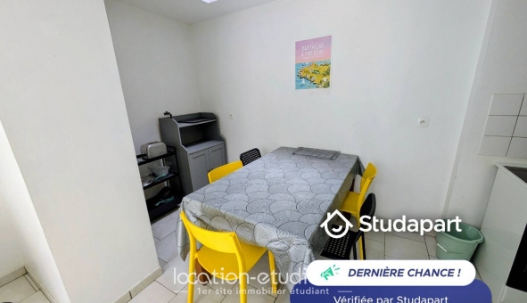 Logement étudiant T4 &agrave; Lille (59800)