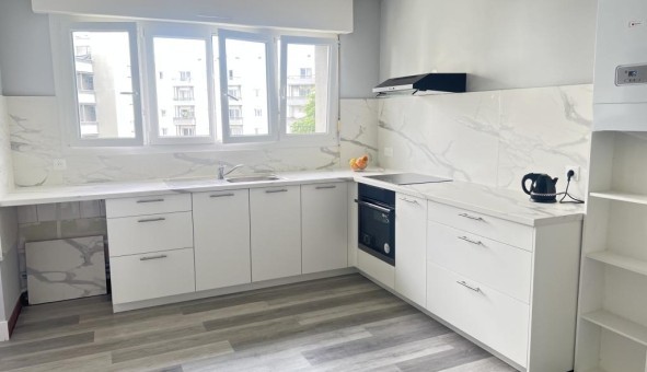 Logement tudiant Location T4 Vide Lorient (56100)