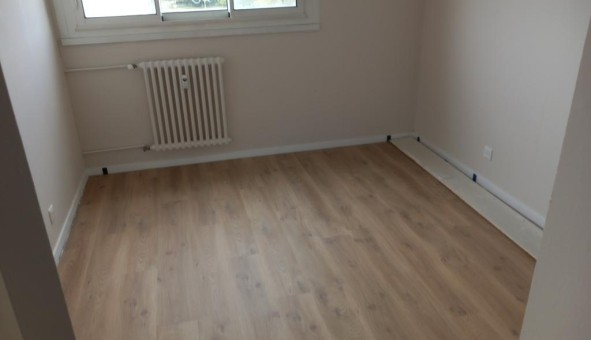 Logement tudiant Location T4 Vide Lorient (56100)