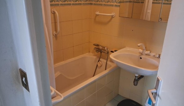 Logement tudiant T4 à Lorient (56100)