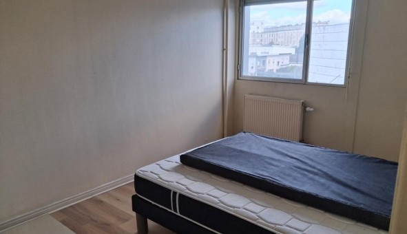 Logement tudiant T4 à Lorient (56100)