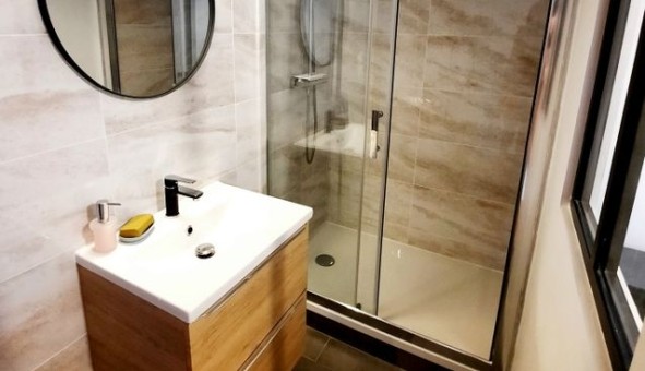 Logement �tudiant T4 &agrave; Lyon 2�me arrondissement (69002)