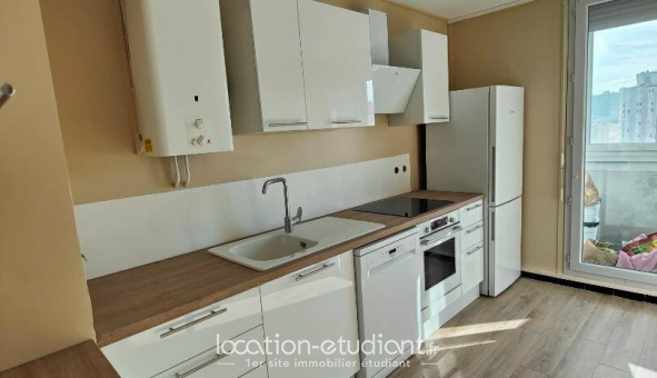 Logement �tudiant Location T4 Meubl&eacute; Lyon 7�me arrondissement (69007)
