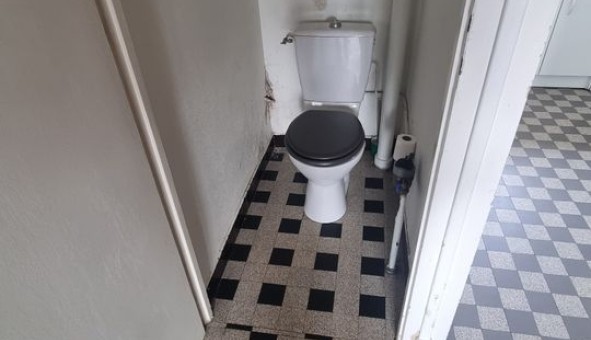 Logement �tudiant T4 &agrave; Lyon 8�me arrondissement (69008)