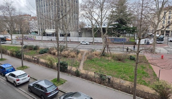 Logement �tudiant T4 &agrave; Lyon 8�me arrondissement (69008)
