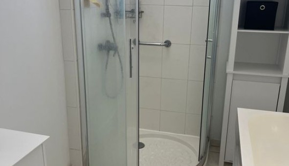 Logement �tudiant T4 &agrave; Lyon 8�me arrondissement (69008)