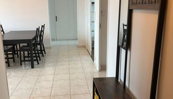 Logement �tudiant T4 &agrave; Lyon 8�me arrondissement (69008)