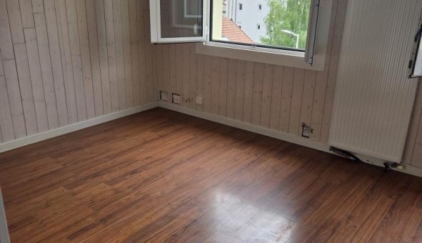 Logement tudiant T4 à Mably (42300)