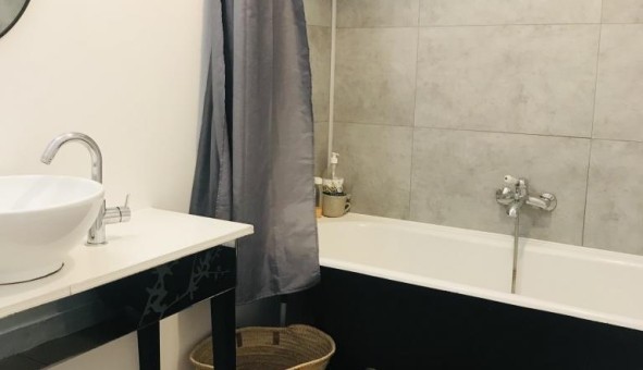 Logement tudiant T4 à Marseille 02me arrondissement (13002)