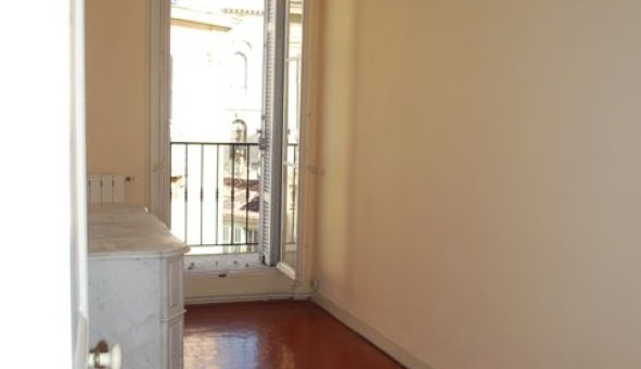 Logement �tudiant T4 &agrave; Marseille 04�me arrondissement (13004)