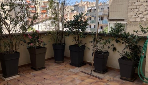 Logement tudiant Location T4 Vide Marseille 05me arrondissement (13005)