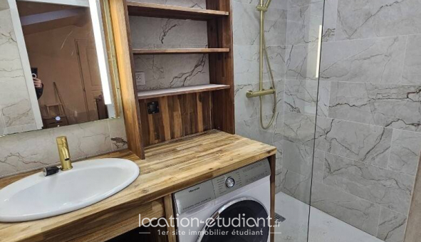 Logement �tudiant T4 &agrave; Marseille 05�me arrondissement (13005)