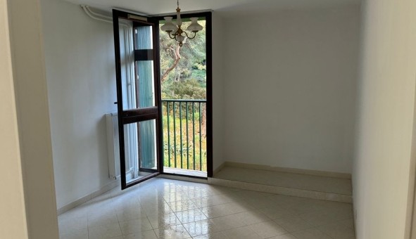 Logement �tudiant T4 &agrave; Marseille 08�me arrondissement (13008)