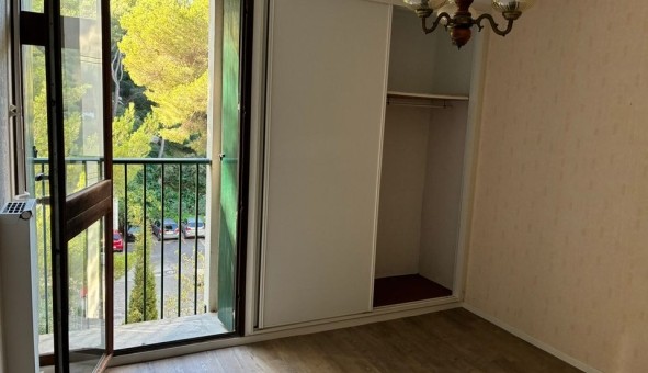 Logement �tudiant T4 &agrave; Marseille 08�me arrondissement (13008)