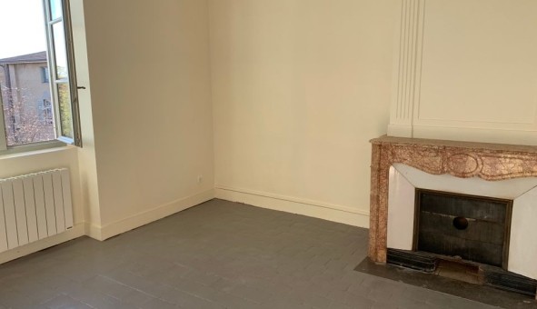 Logement �tudiant T4 &agrave; Massieux (01600)